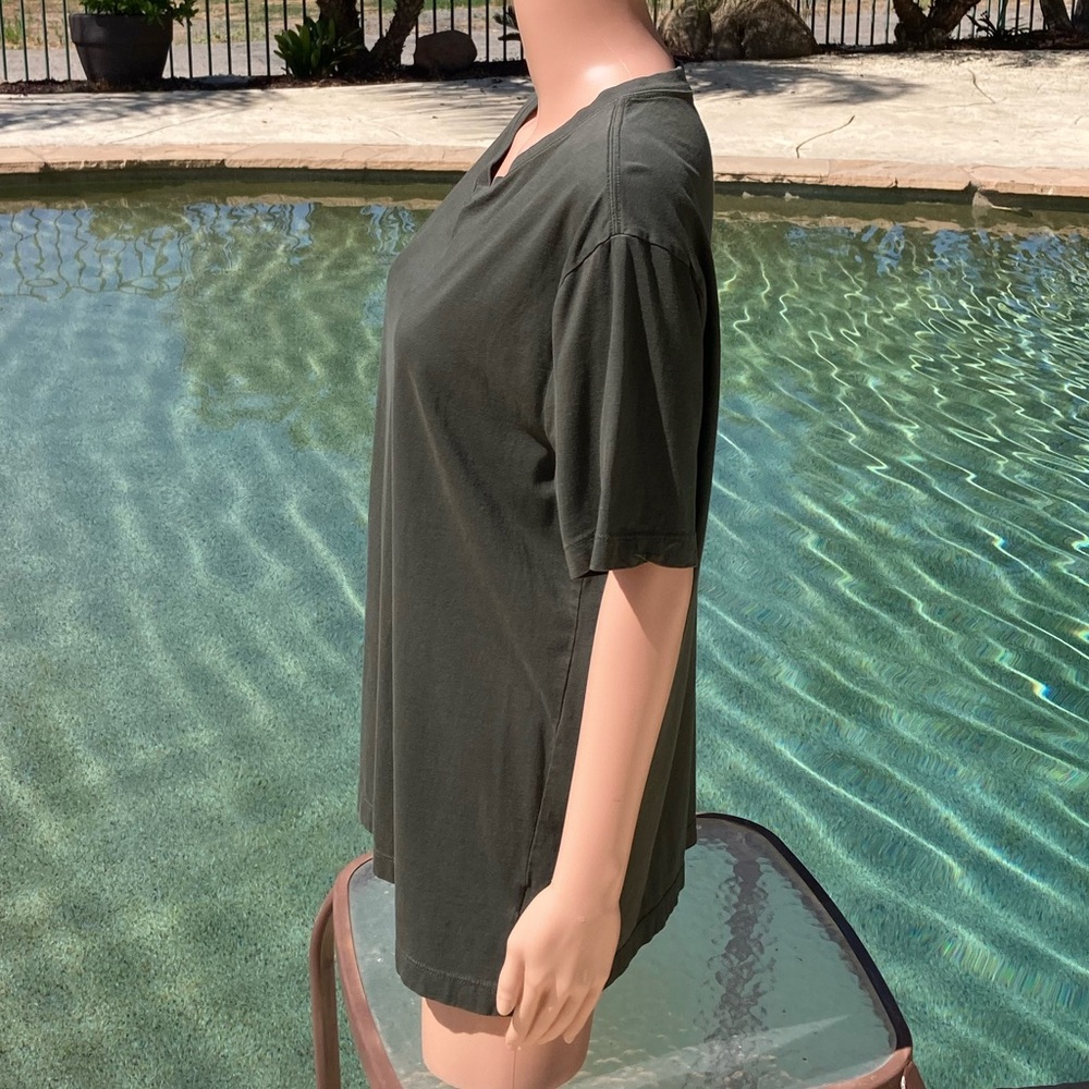 Sonoma V Neck Sundrenched Tee Pine Green Short Sleeve - Picture 3 of 7
